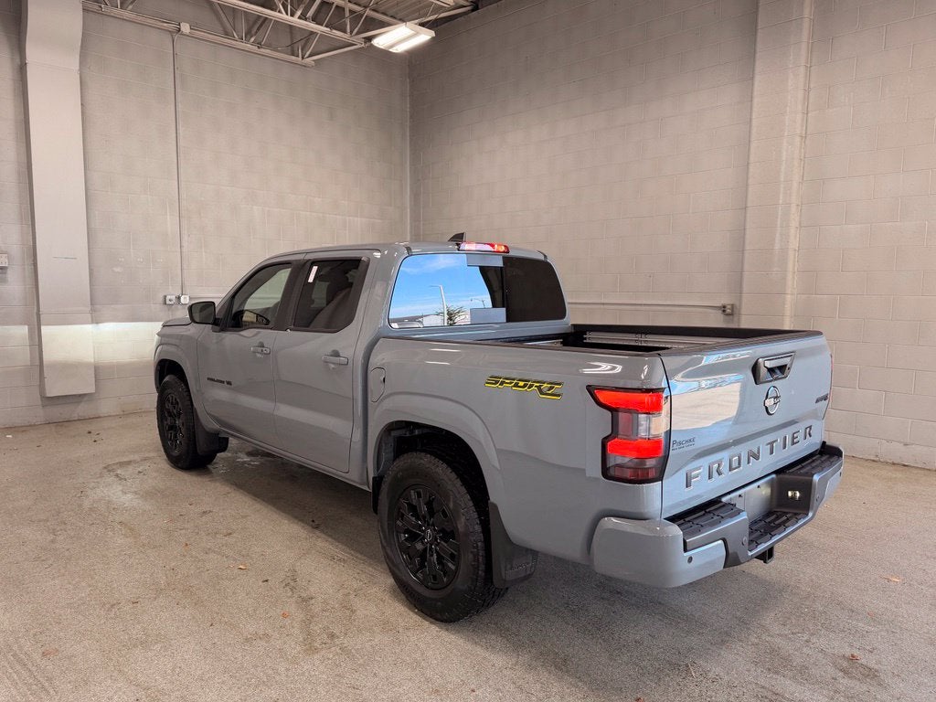 2027 Nissan Frontier SV