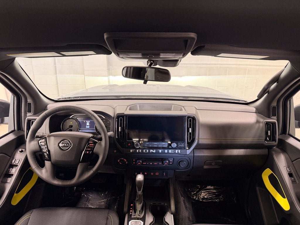 2027 Nissan Frontier SV