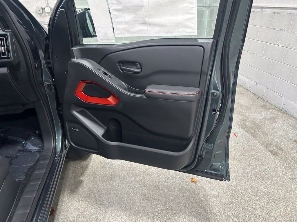 2027 Nissan Frontier PRO-4X