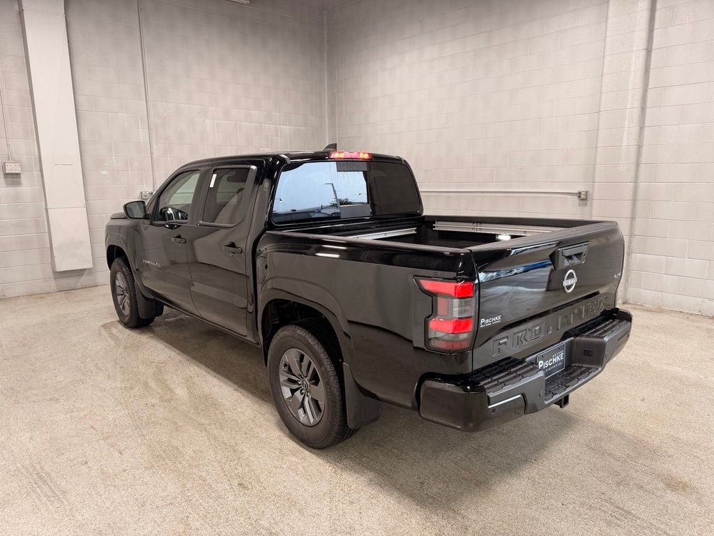 2027 Nissan Frontier SV