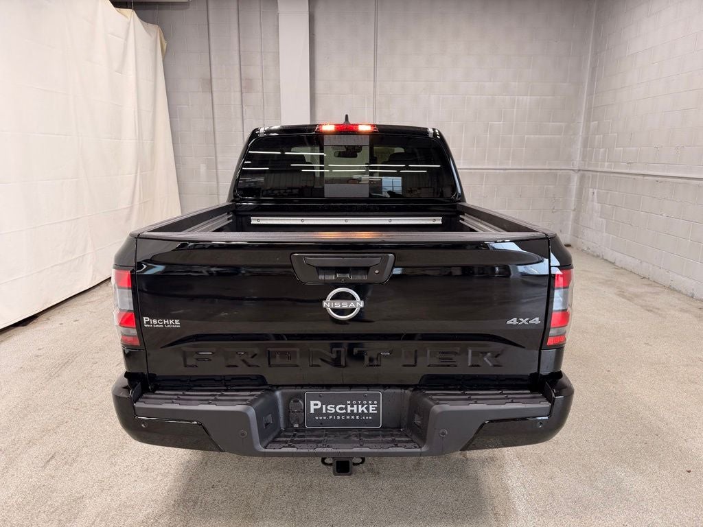 2027 Nissan Frontier SV