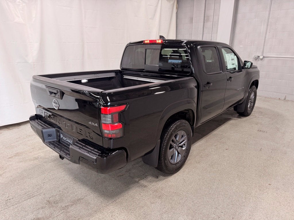 2027 Nissan Frontier SV