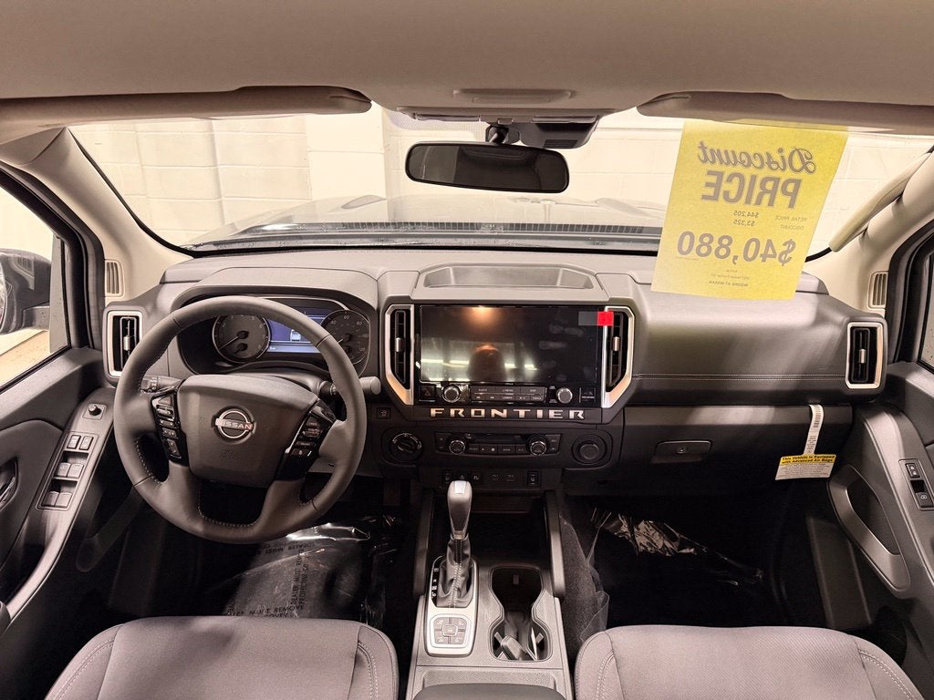 2027 Nissan Frontier SV