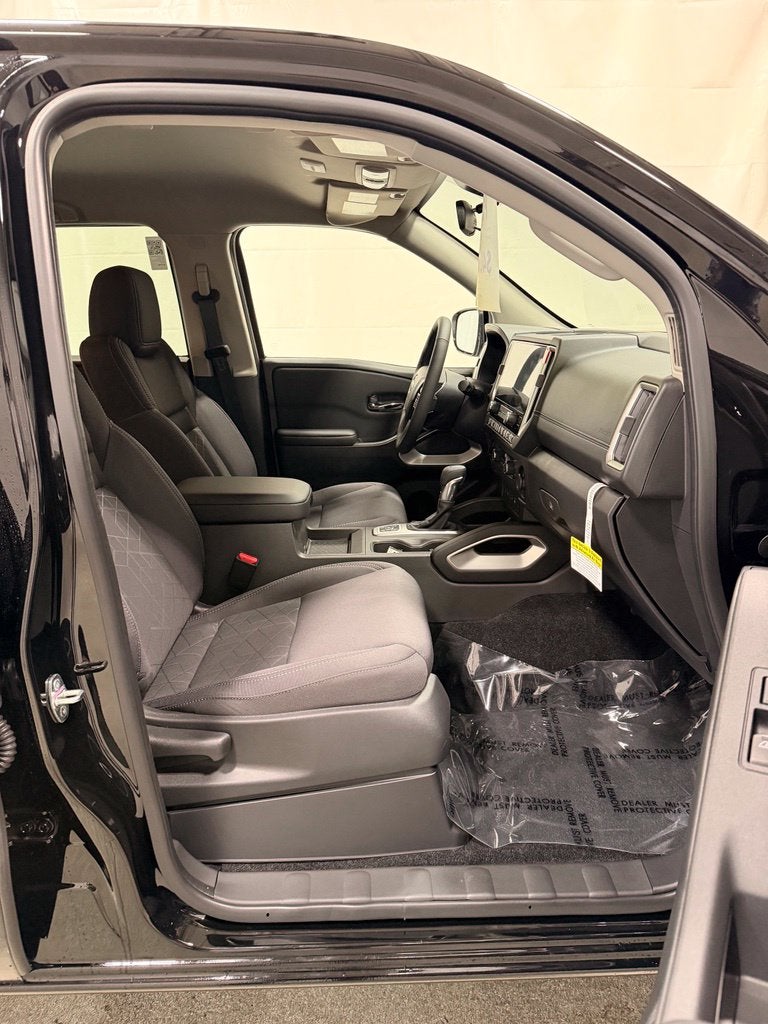 2027 Nissan Frontier SV