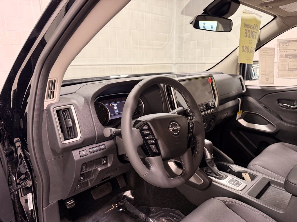 2027 Nissan Frontier SV