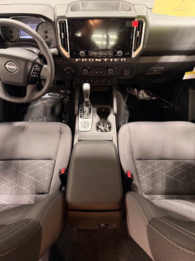 2027 Nissan Frontier SV