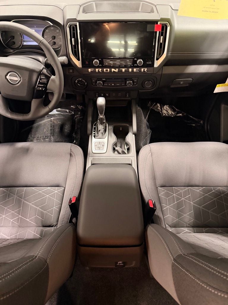 2027 Nissan Frontier SV