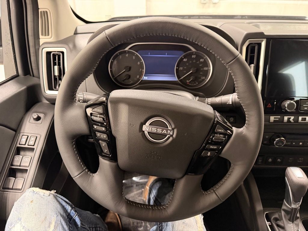 2027 Nissan Frontier SV