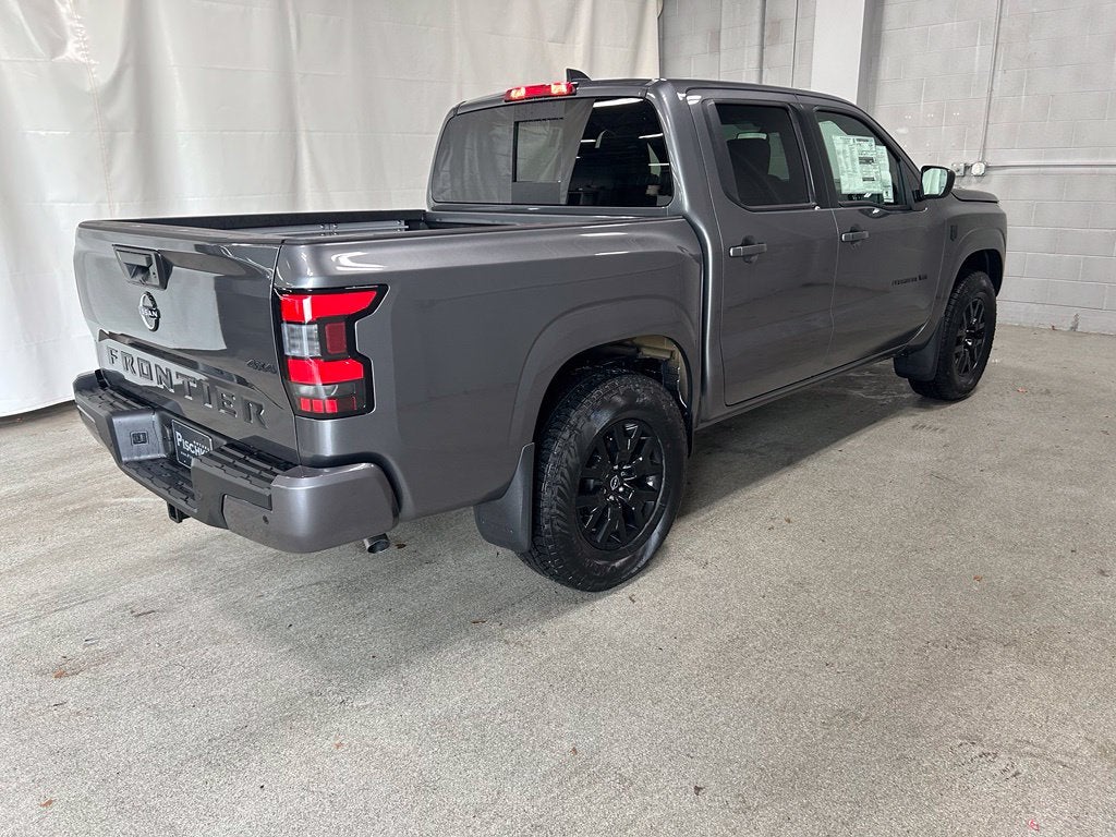 2027 Nissan Frontier SV