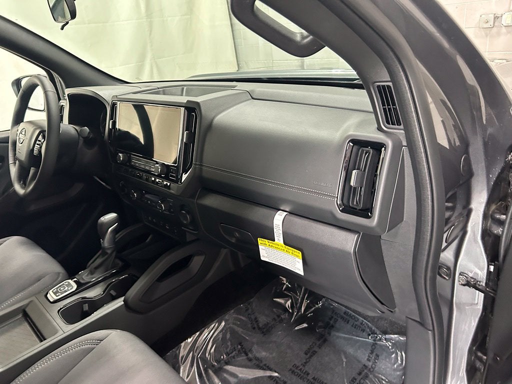 2027 Nissan Frontier SV