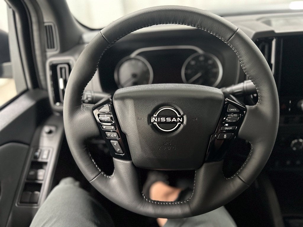 2027 Nissan Frontier SV
