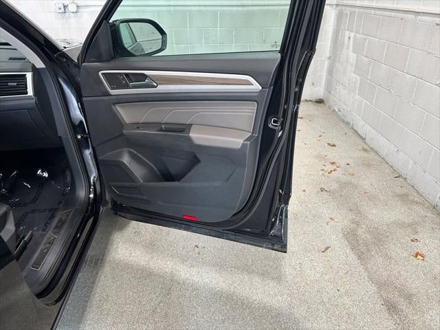 2023 Volkswagen Atlas 3.6L V6 SEL