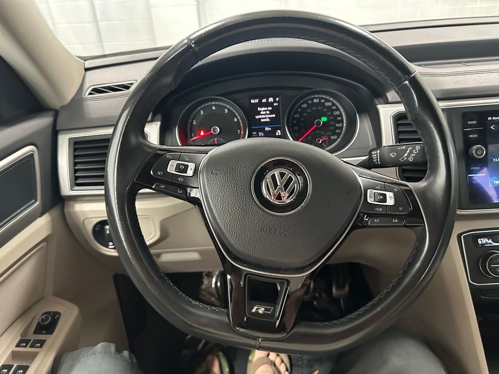 2019 Volkswagen Atlas 3.6L V6 SE w/Technology R-Line