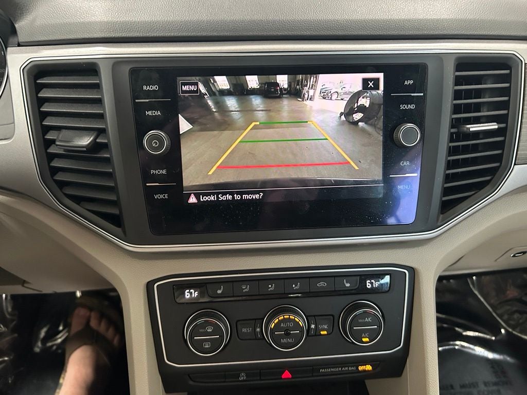 2019 Volkswagen Atlas 3.6L V6 SE w/Technology R-Line