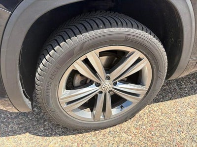 2019 Volkswagen Atlas 3.6L V6 SE w/Technology R-Line