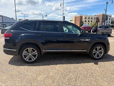 2019 Volkswagen Atlas 3.6L V6 SE w/Technology R-Line