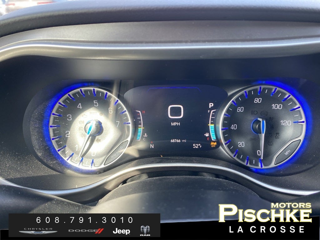 2023 Chrysler Pacifica Touring L