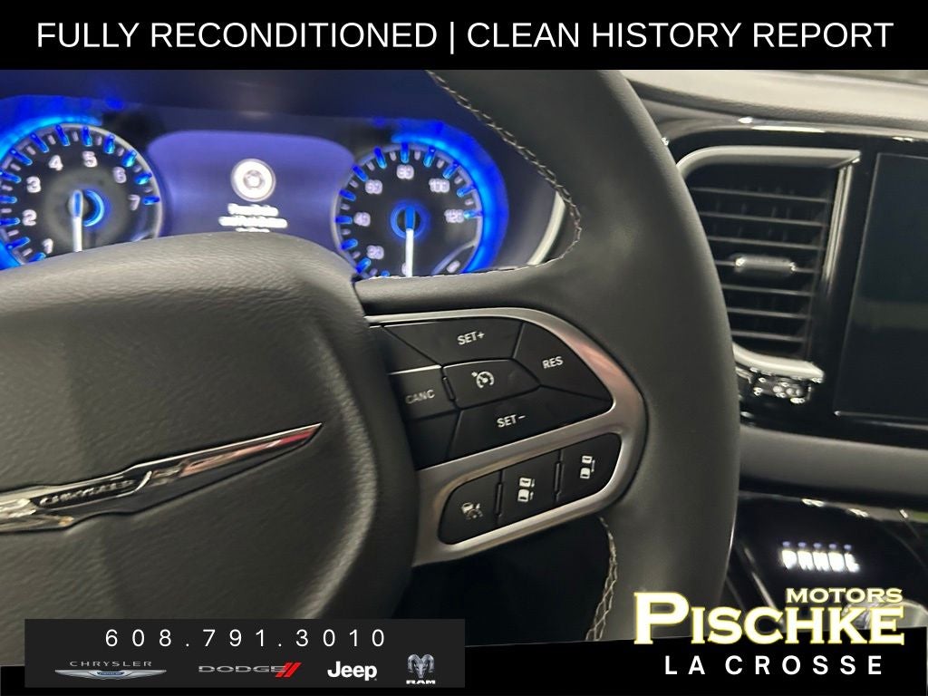 2025 Chrysler Pacifica Select