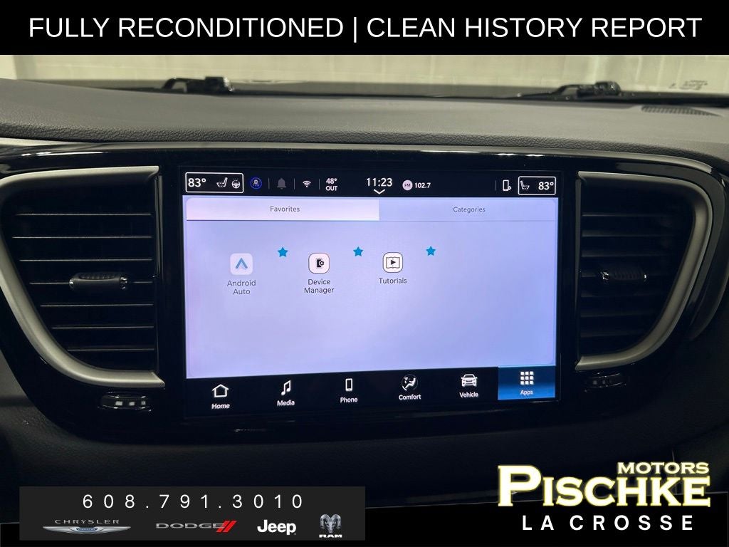 2025 Chrysler Pacifica Select