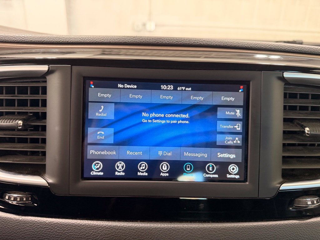 2021 Chrysler Voyager LXI