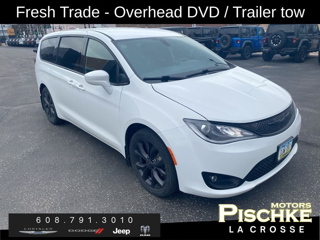 2019 Chrysler Pacifica Touring Plus