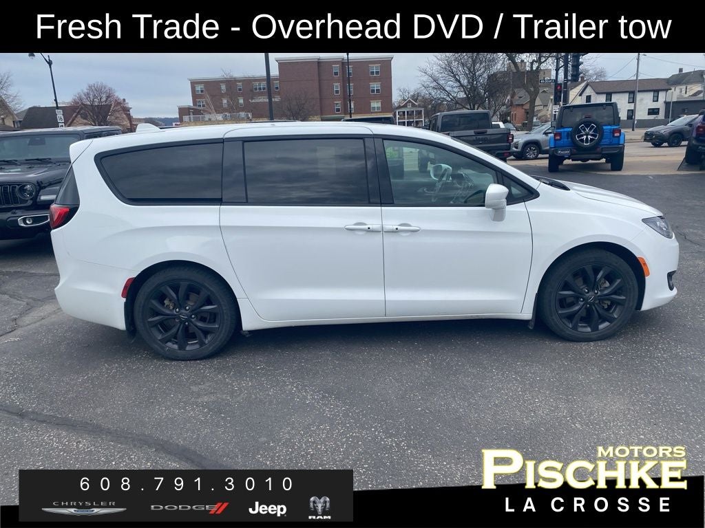 2019 Chrysler Pacifica Touring Plus