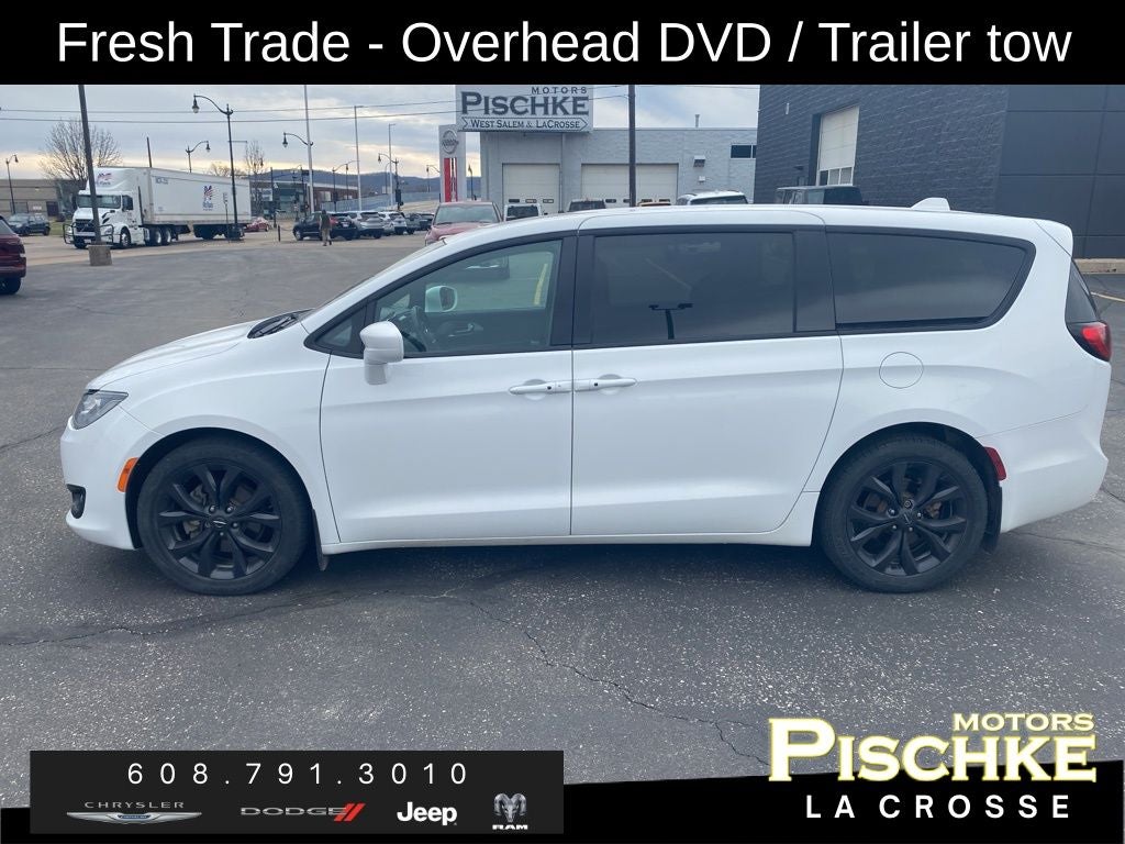 2019 Chrysler Pacifica Touring Plus