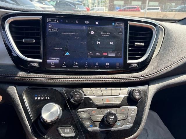 2024 Chrysler Pacifica Pinnacle