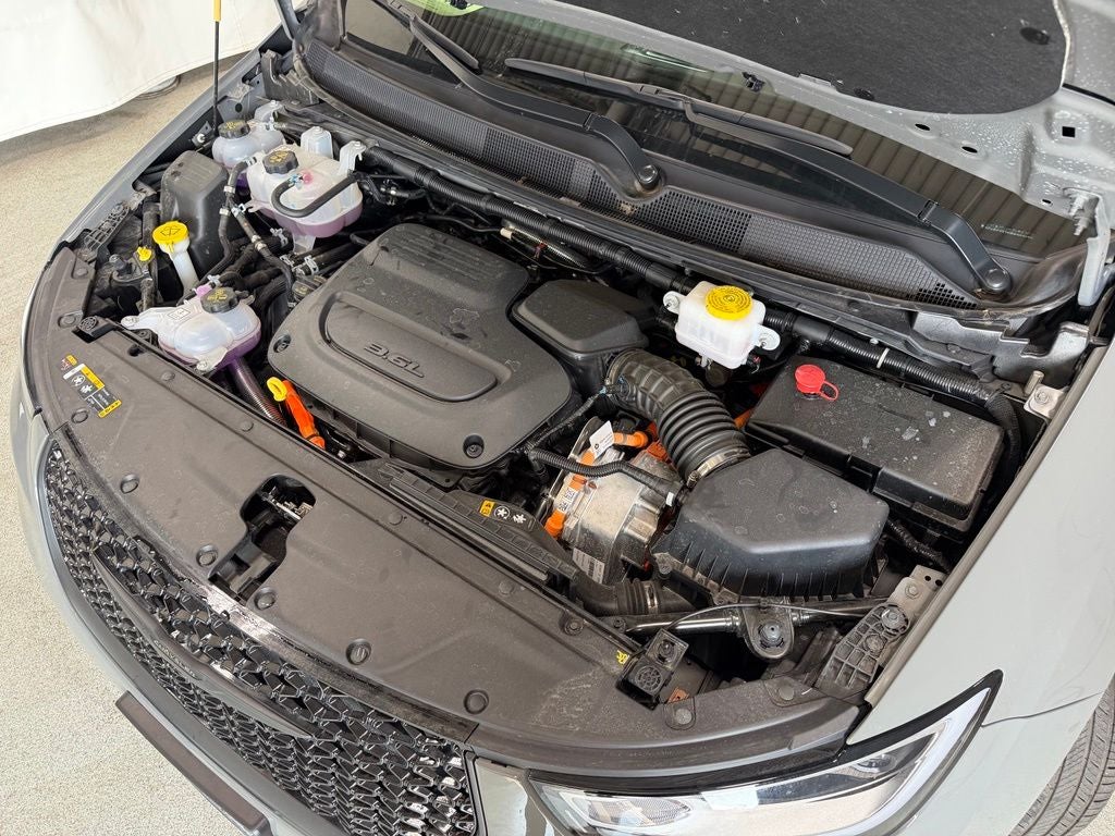 2024 Chrysler Pacifica Hybrid S Appearance Pkg