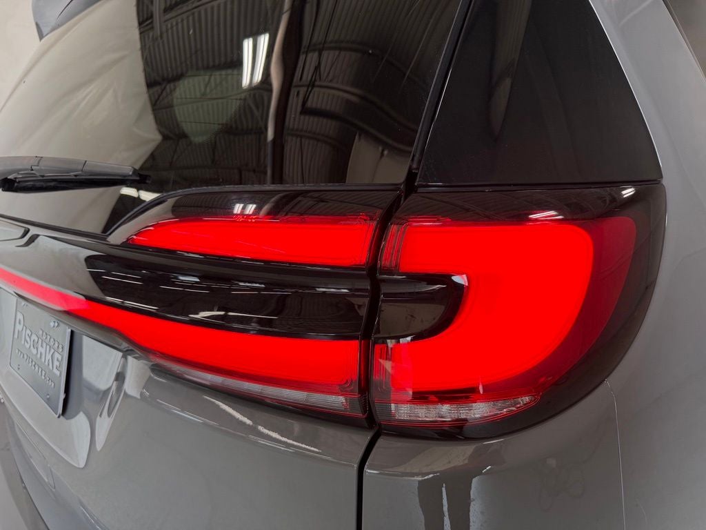 2024 Chrysler Pacifica Hybrid S Appearance Pkg