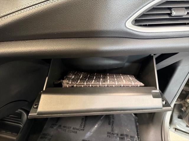 2024 Chrysler Pacifica Hybrid S Appearance Pkg