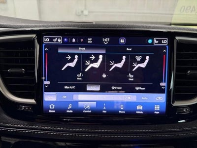 2024 Chrysler Pacifica Hybrid S Appearance Pkg