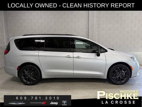 2023 Chrysler Pacifica Limited AWD