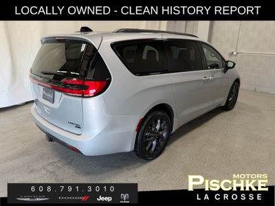 2023 Chrysler Pacifica Limited AWD