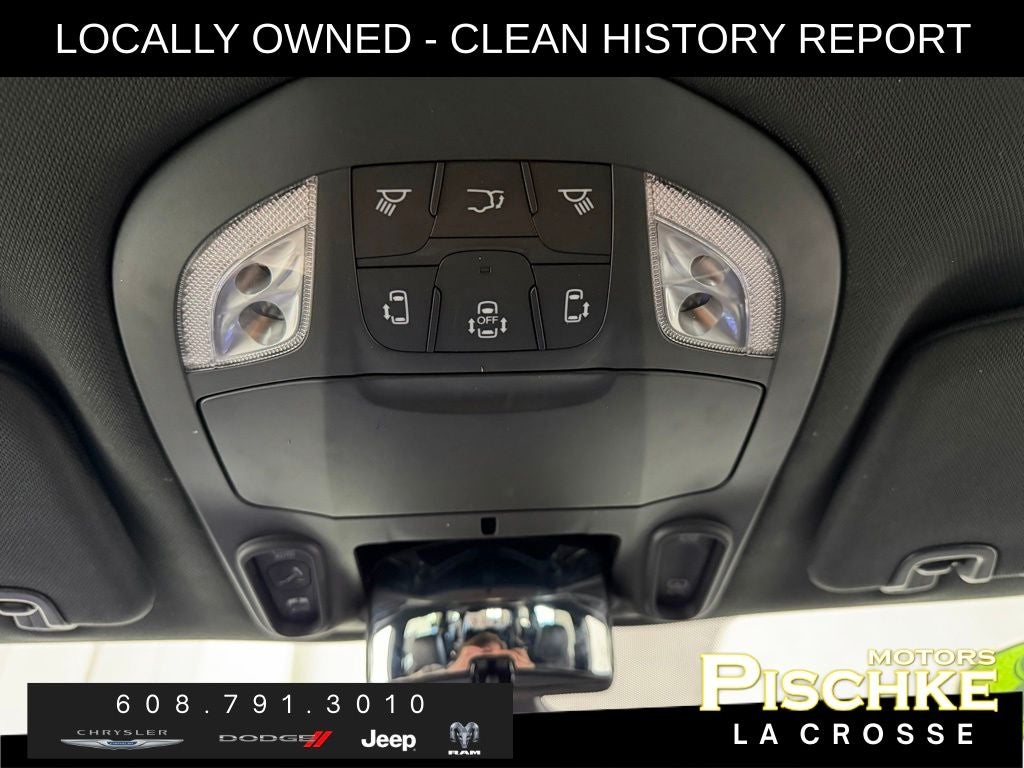 2023 Chrysler Pacifica Limited AWD
