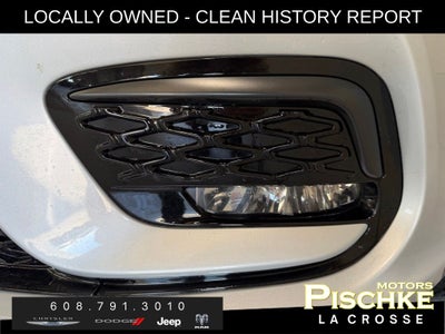 2023 Chrysler Pacifica Limited AWD