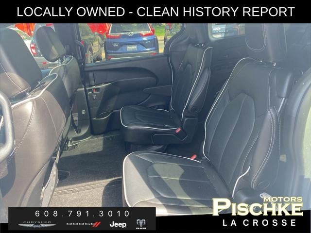 2023 Chrysler Pacifica Limited AWD