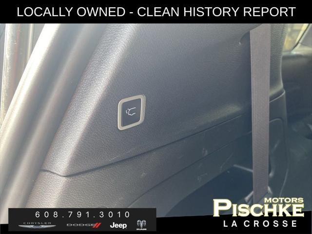 2023 Chrysler Pacifica Limited AWD