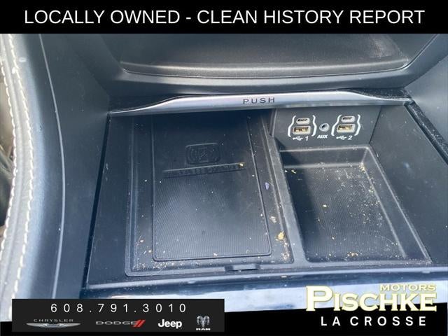 2023 Chrysler Pacifica Limited AWD