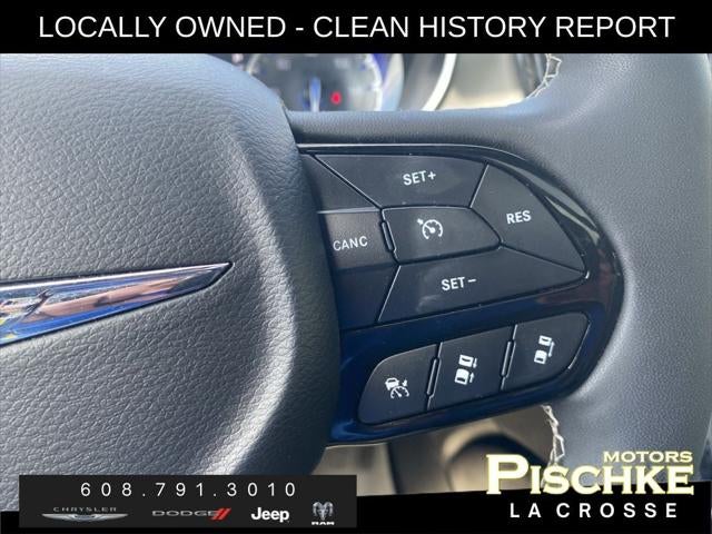 2023 Chrysler Pacifica Limited AWD