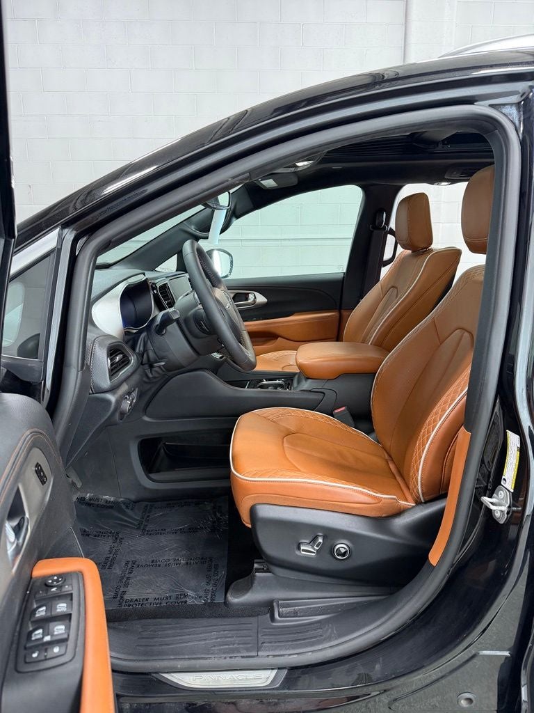 2024 Chrysler Pacifica Pinnacle AWD