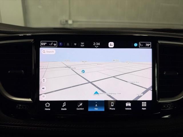 2024 Chrysler Pacifica Pinnacle AWD