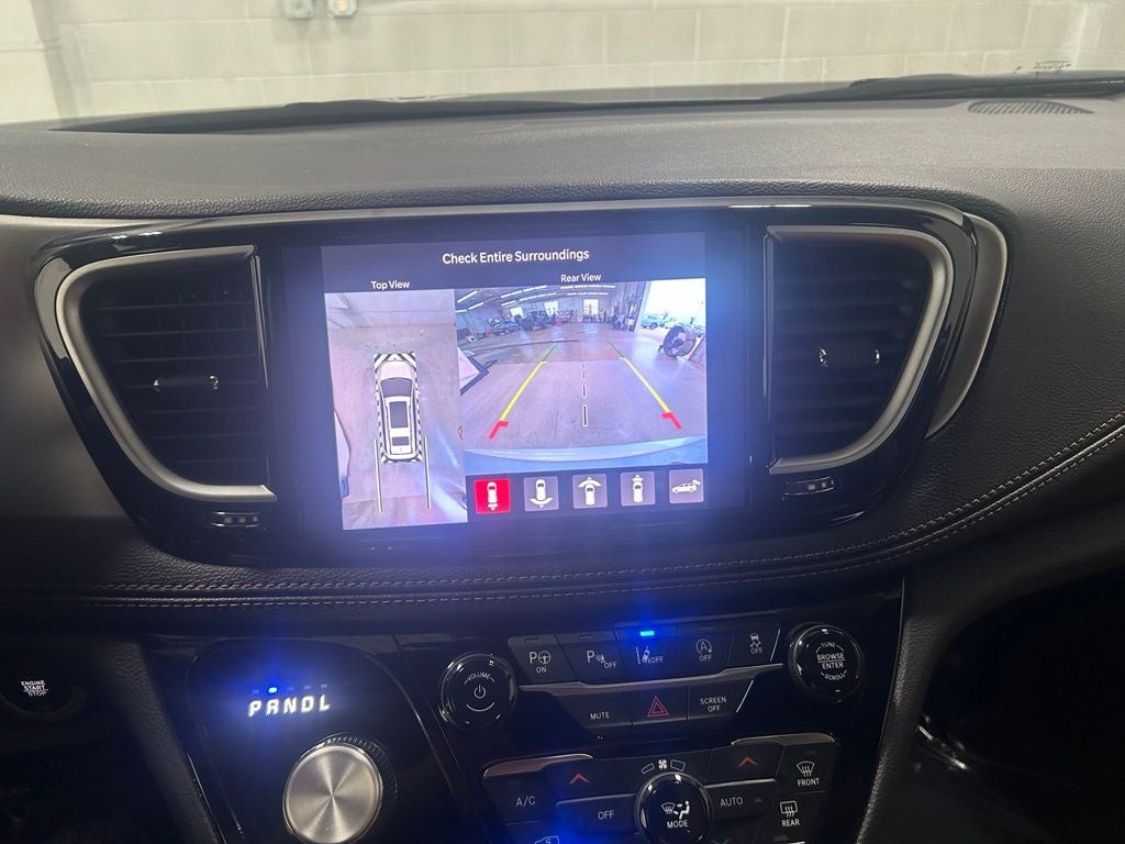 2024 Chrysler Pacifica Pinnacle AWD