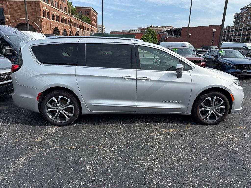 2024 Chrysler Pacifica Pinnacle AWD