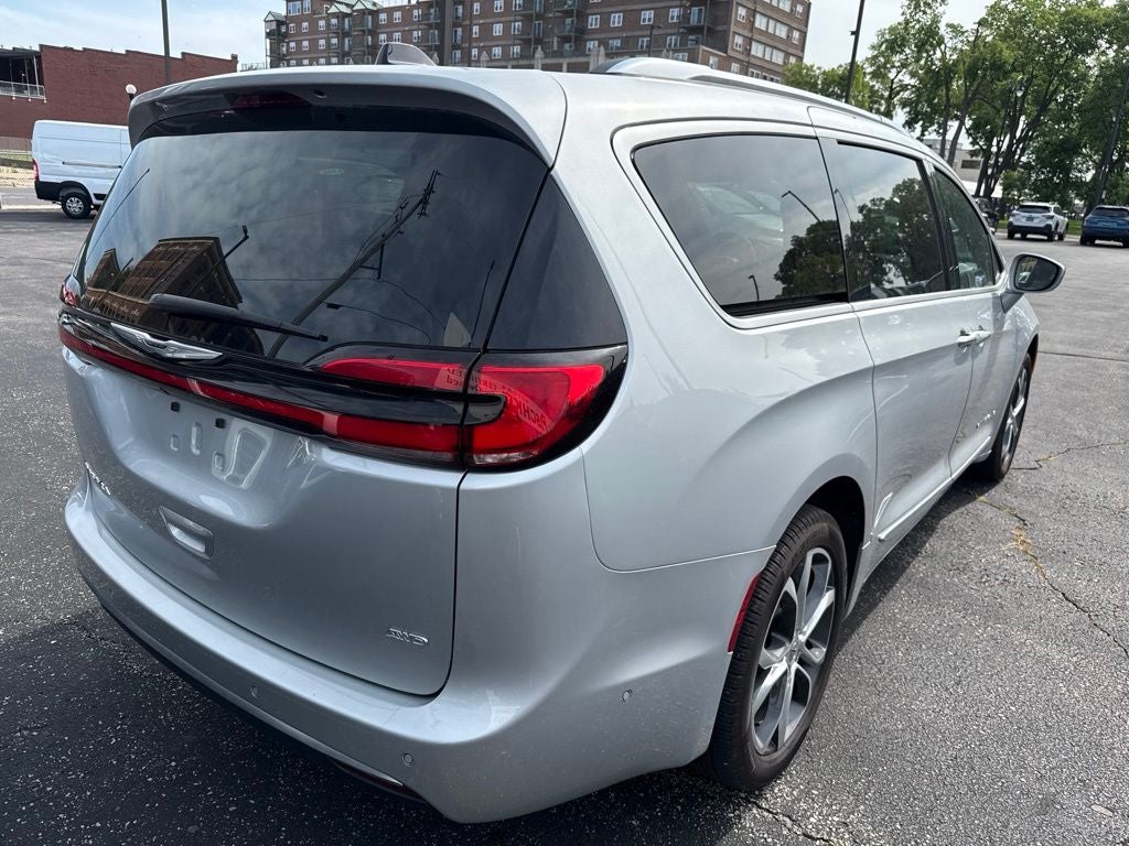 2024 Chrysler Pacifica Pinnacle AWD