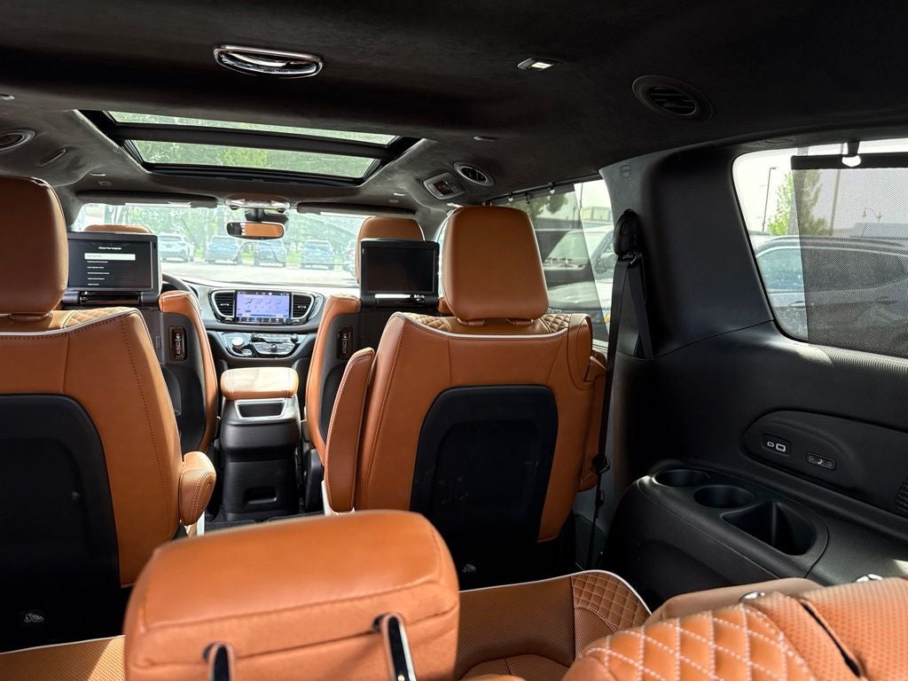 2024 Chrysler Pacifica Pinnacle AWD