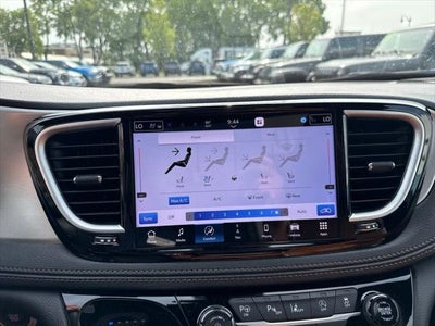 2024 Chrysler Pacifica Pinnacle AWD