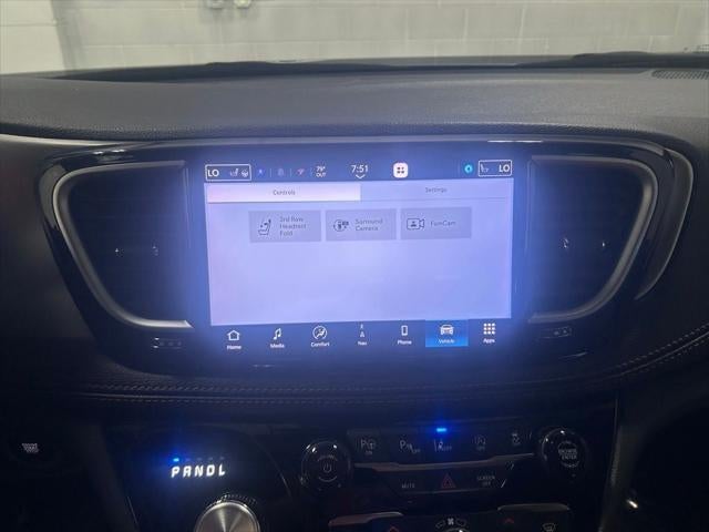 2024 Chrysler Pacifica Pinnacle AWD