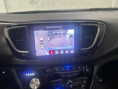 2024 Chrysler Pacifica Pinnacle AWD