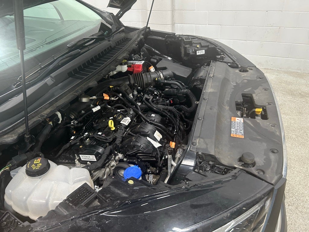 2023 Ford Edge Titanium